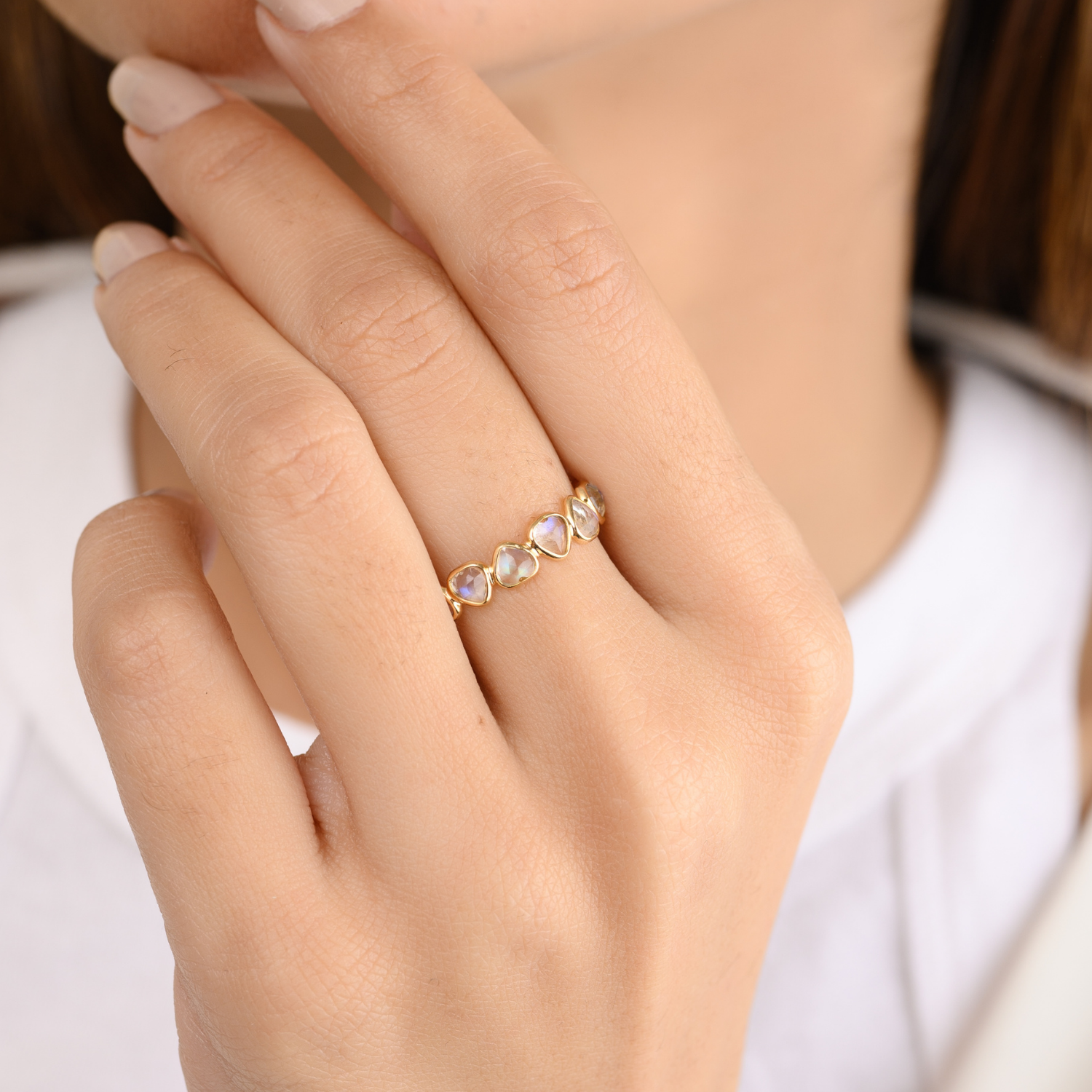 18K Yellow Gold Heart Shape Rainbow Moonstone Band - vrjewels-us