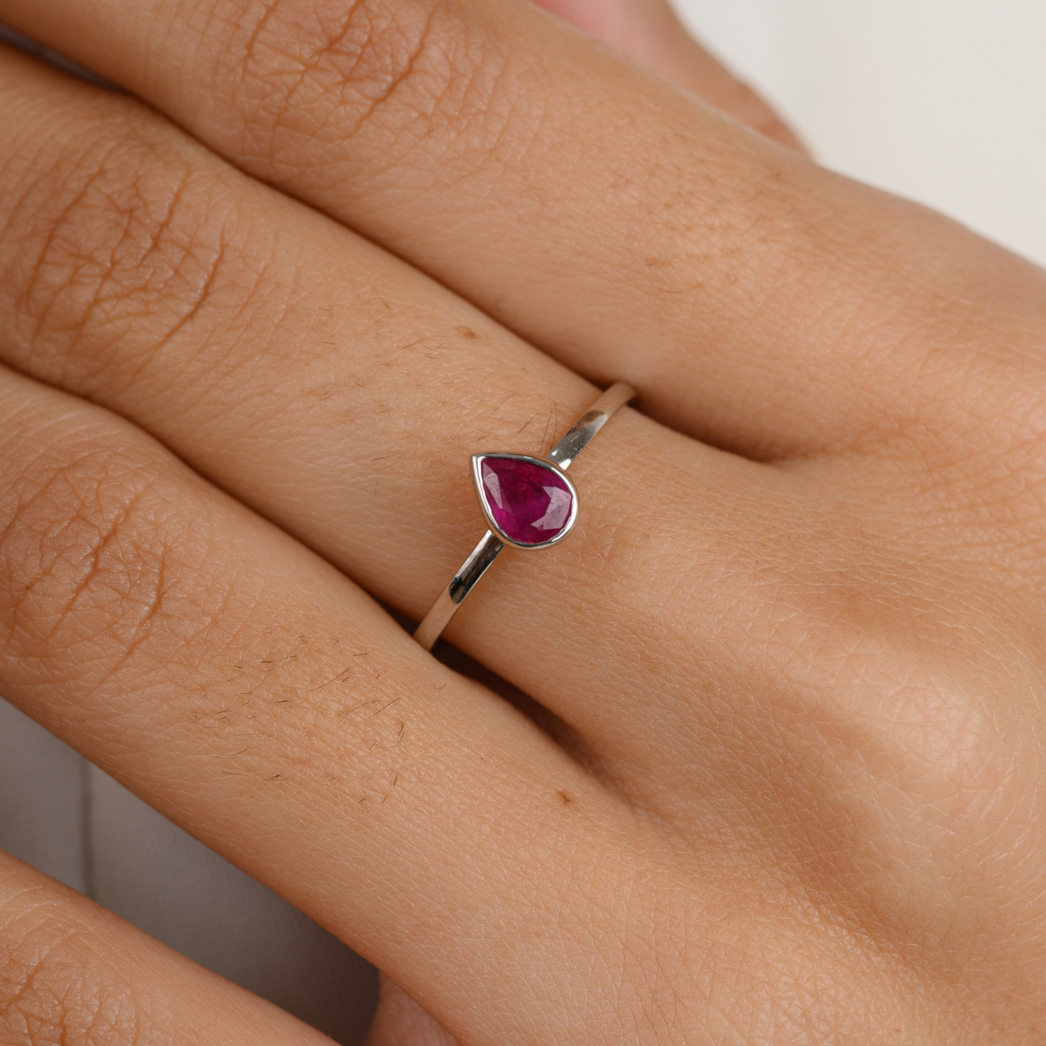 18K White Gold Statement Ruby Ring - vrjewels-us