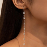18K Shoulder Length Diamond Duster Dangle Earrings