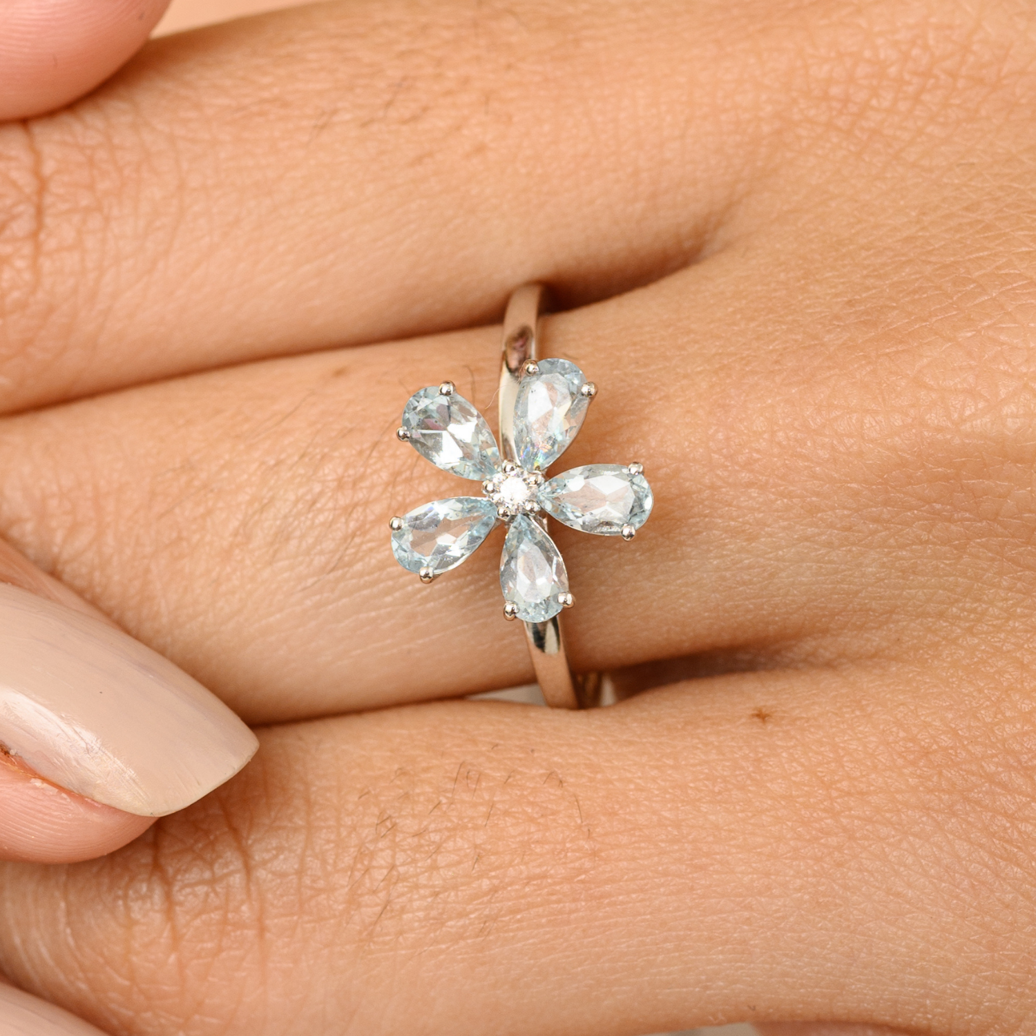 18K Gold Aquamarine Dainty Floral Ring - vrjewels-us