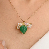 18K Solid Yellow Gold 8.88 Carat Carved Leaf Emerald Brooch Pin