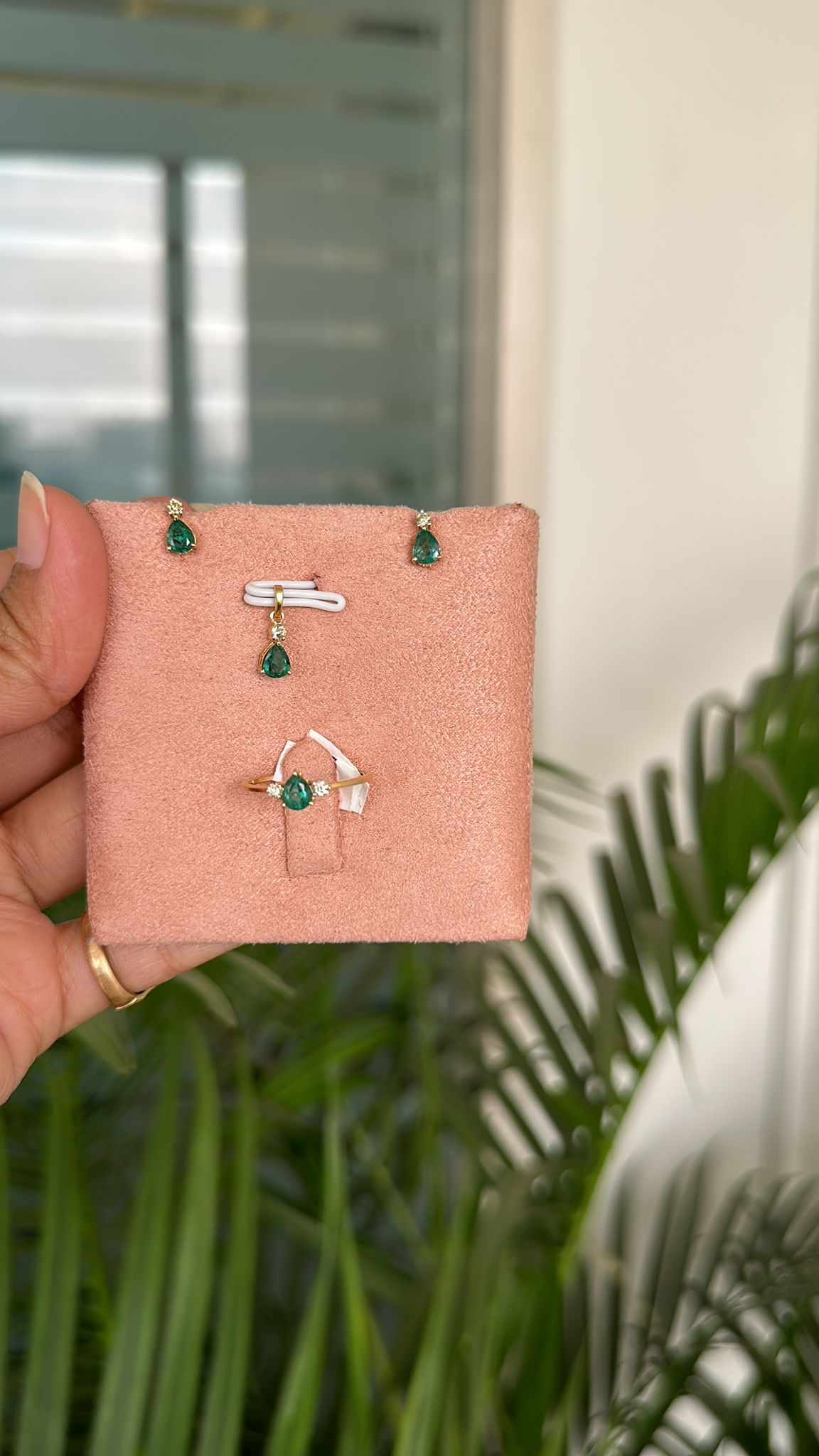 Emerald set - vrjewels-us