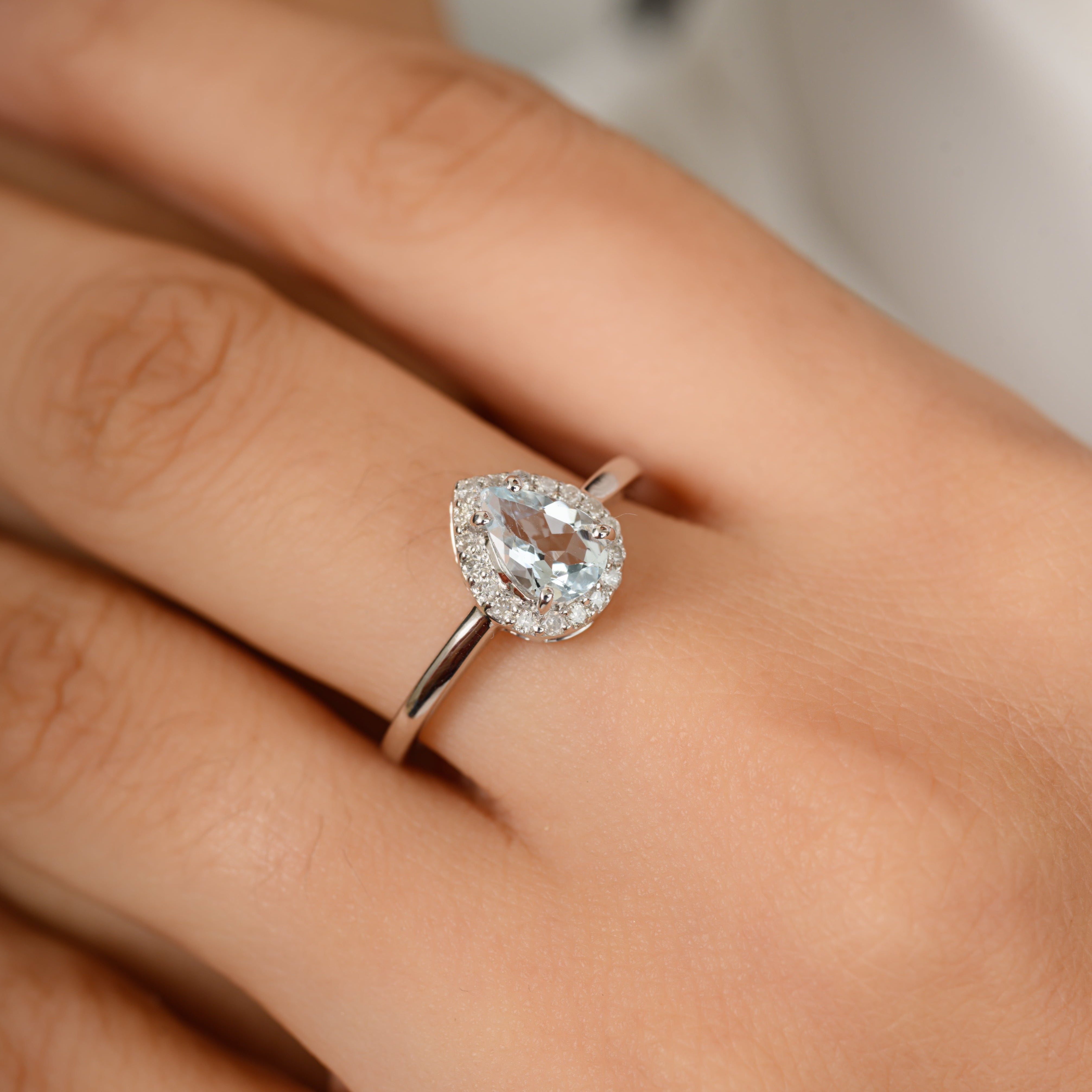 14K Solid White Gold Pear Cut Aquamarine Ring - vrjewels-us