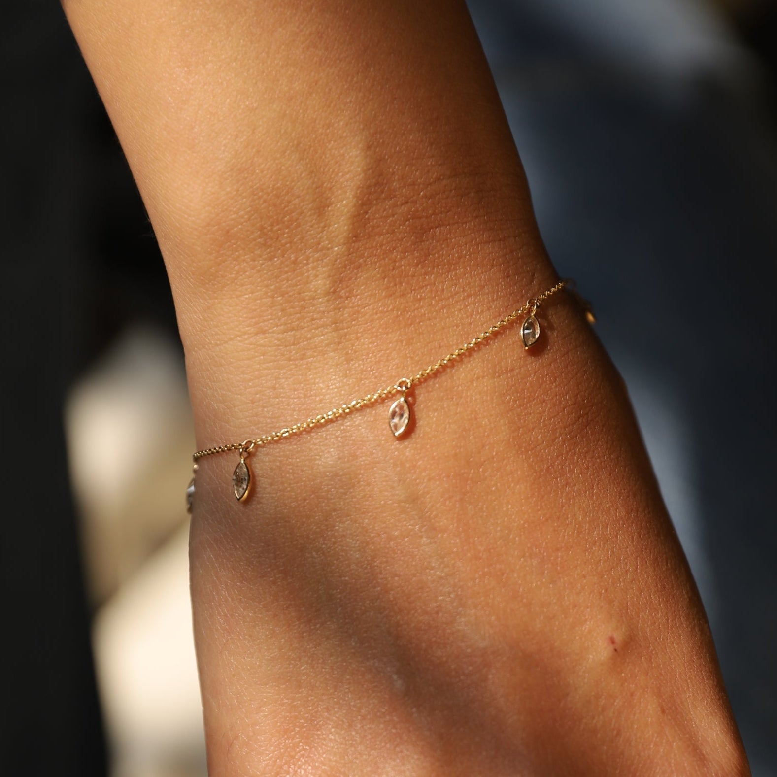 18K Yellow Gold Diamond Chain Bracelet - vrjewels-us