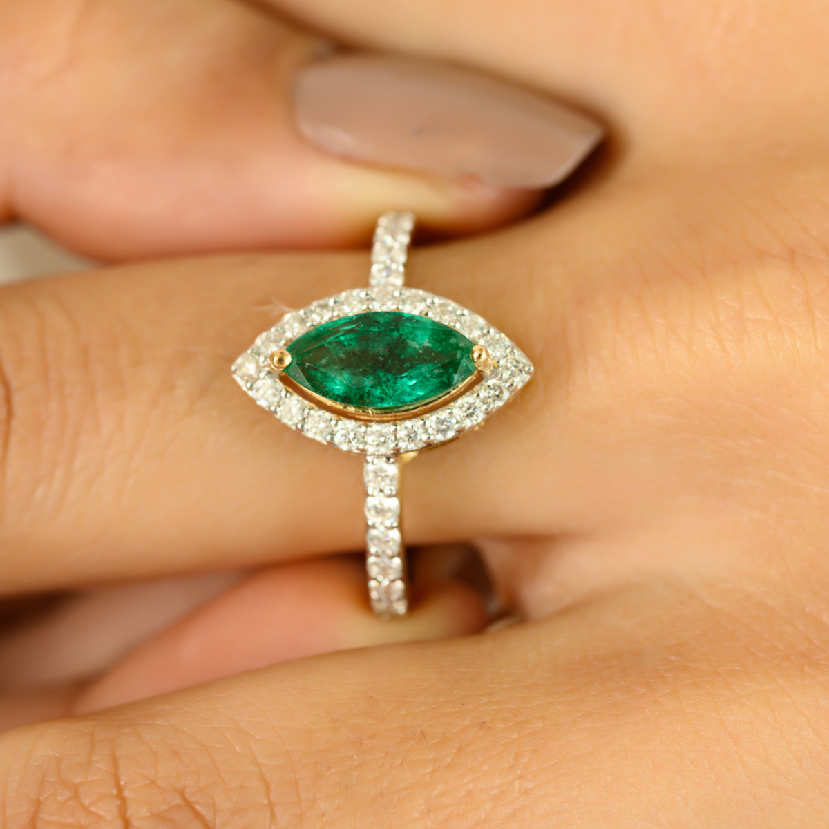 18K Solid Yellow Gold Marquise Emerald Ring