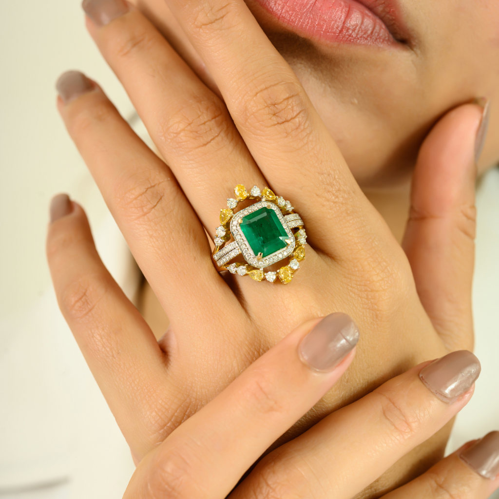 14K Solid Yellow Gold Emerald Diamond Modern Ring Image