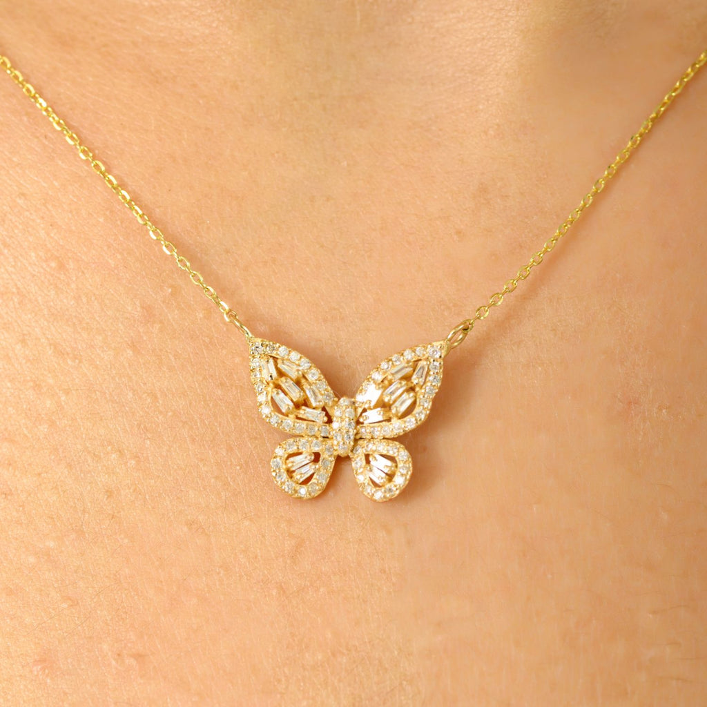 18K Yellow Gold Diamond Butterfly Pendant Necklace Image