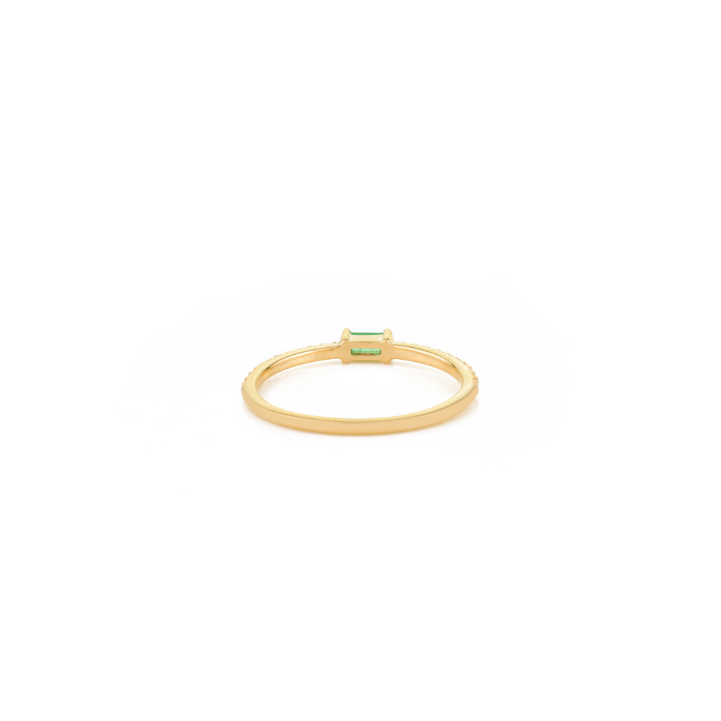 14k Yellow Gold Emerald Diamond Sleek Ring Image