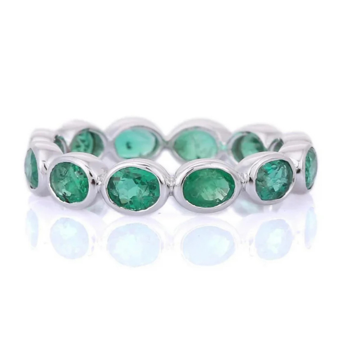 18K White Gold Emerald Eternity Band