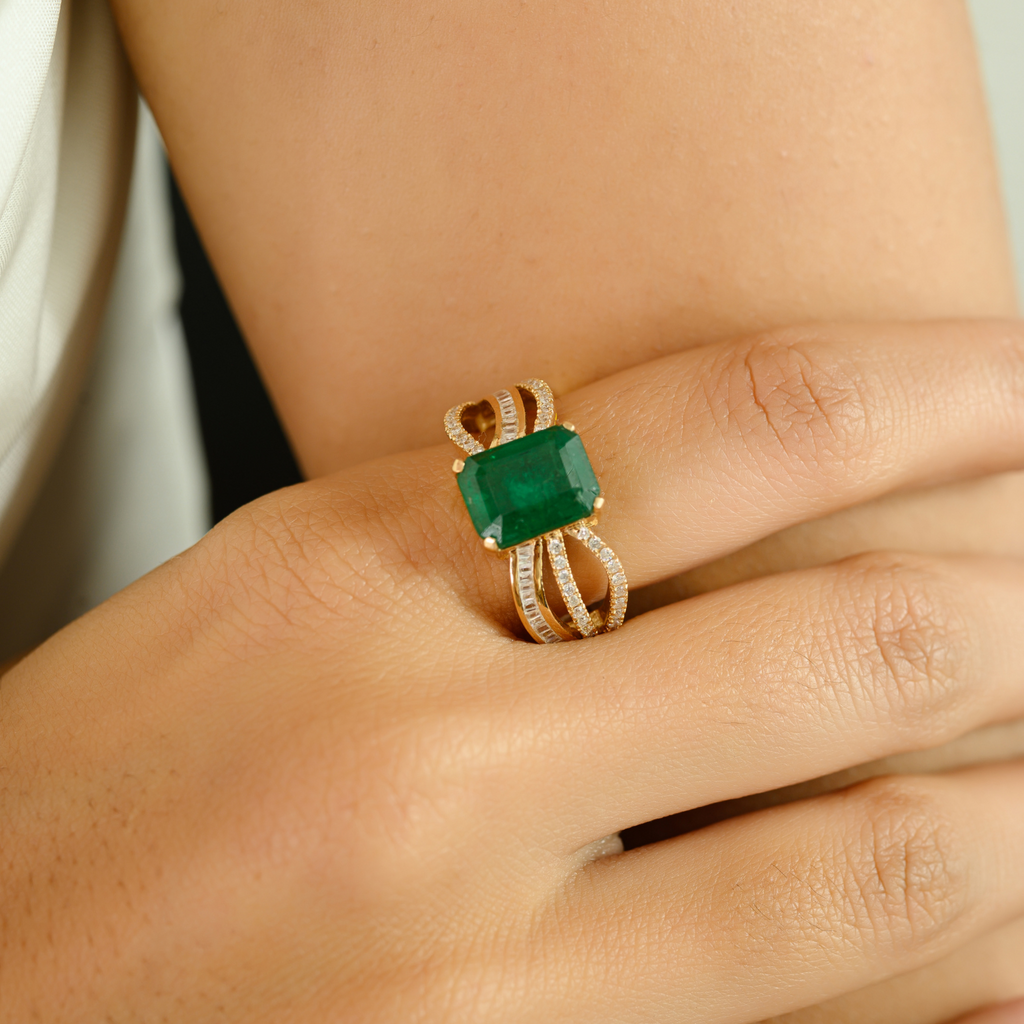 14K Art Deco Emerald & Diamond Cocktail Ring Image