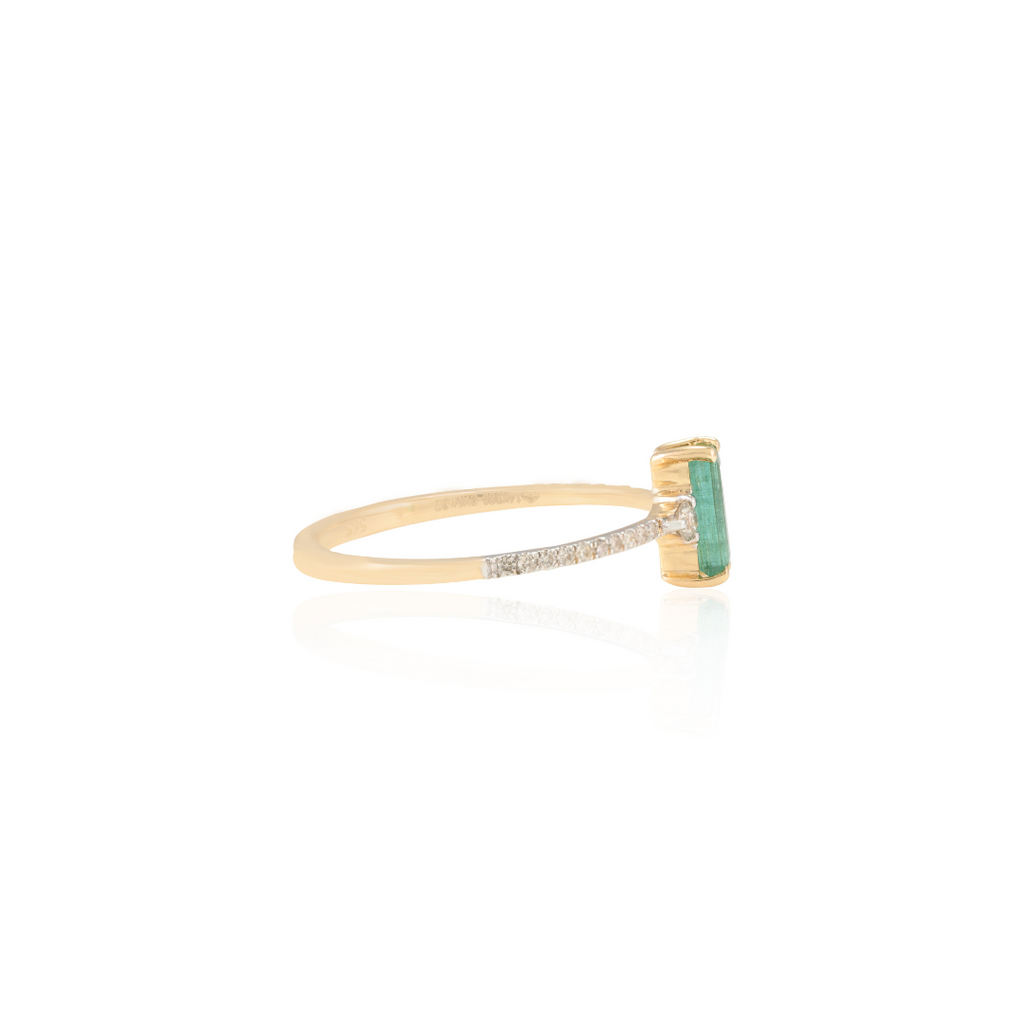 14K Baguette Shape Emerald and Diamond Ring Image