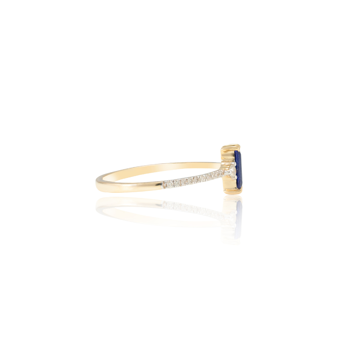 14K Diamond and Baguette Blue Sapphire Ring