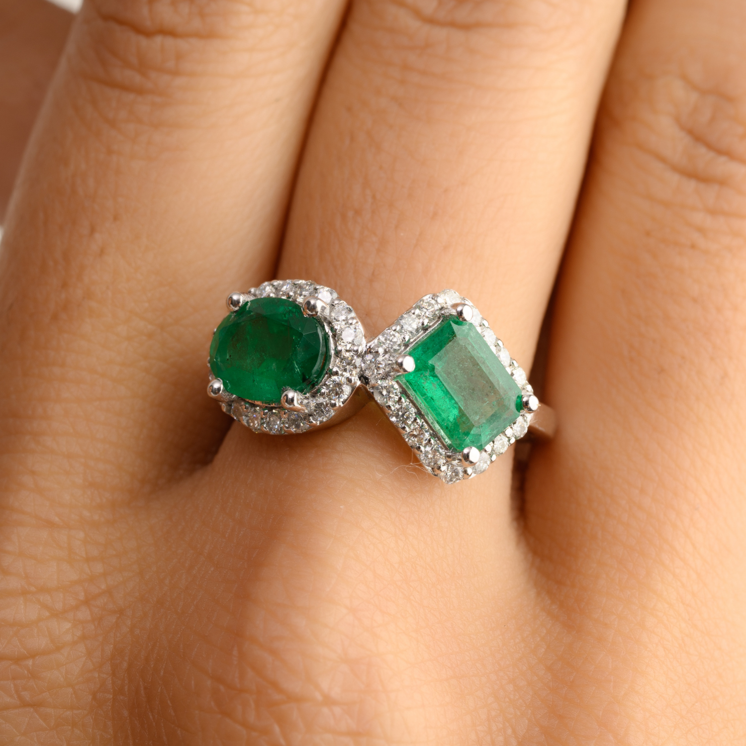 14K Solid White Gold Emerald Diamond Toi et Moi Ring - vrjewels-us