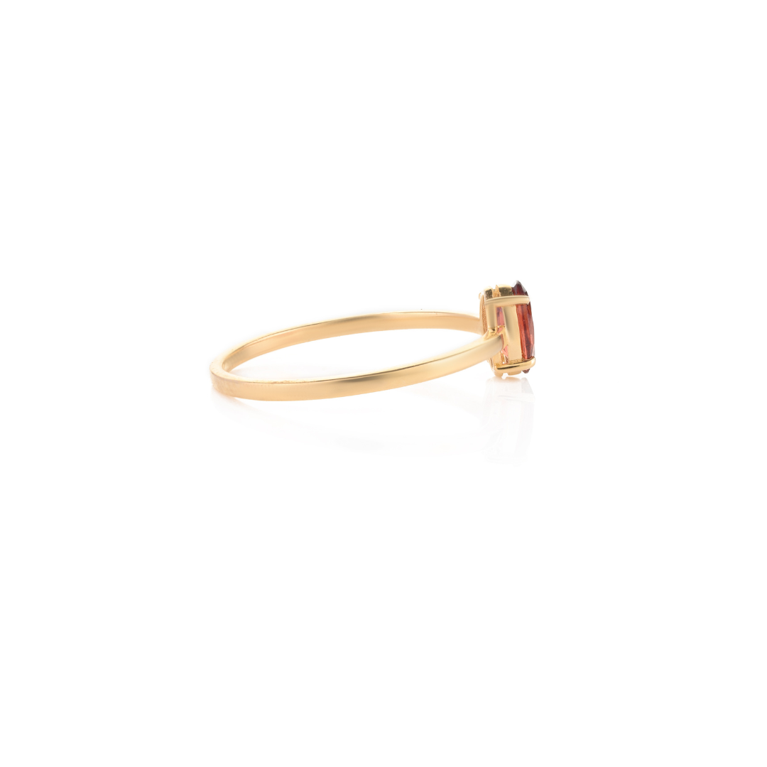 18K Gold Garnet Ring