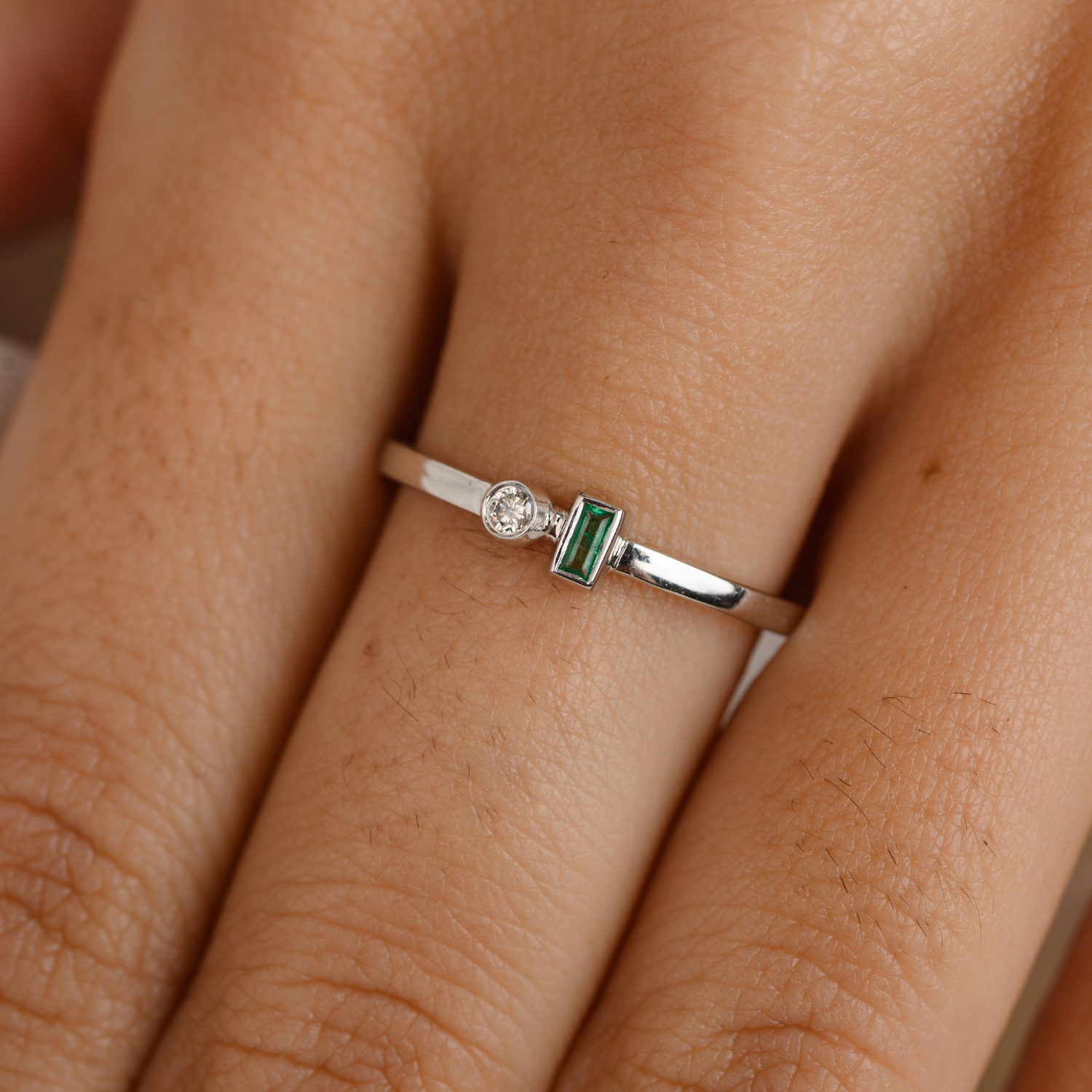 14K Gold Emerald Diamond Toi Et Moi Ring