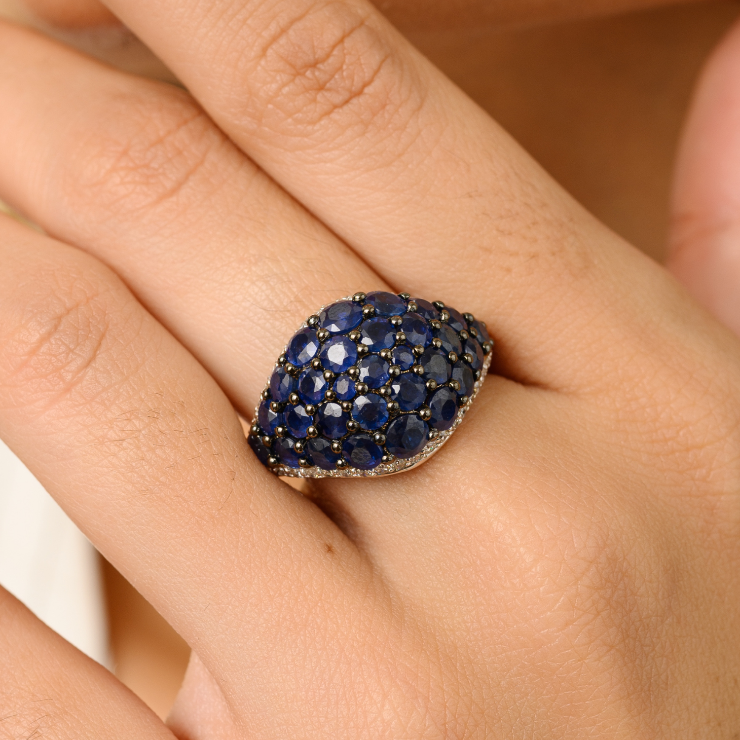 18K Solid White Gold Blue Sapphire Cluster Ring