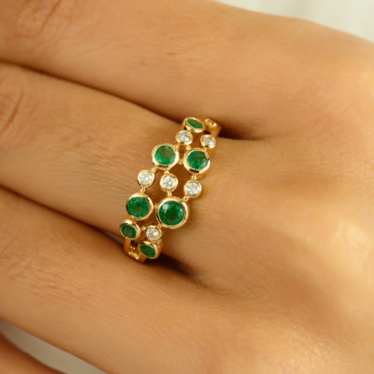 14K Solid Yellow Gold Emerald Bubble Band