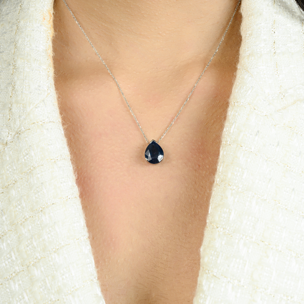 18K Solid Gold Blue Sapphire Pendant Necklace Image