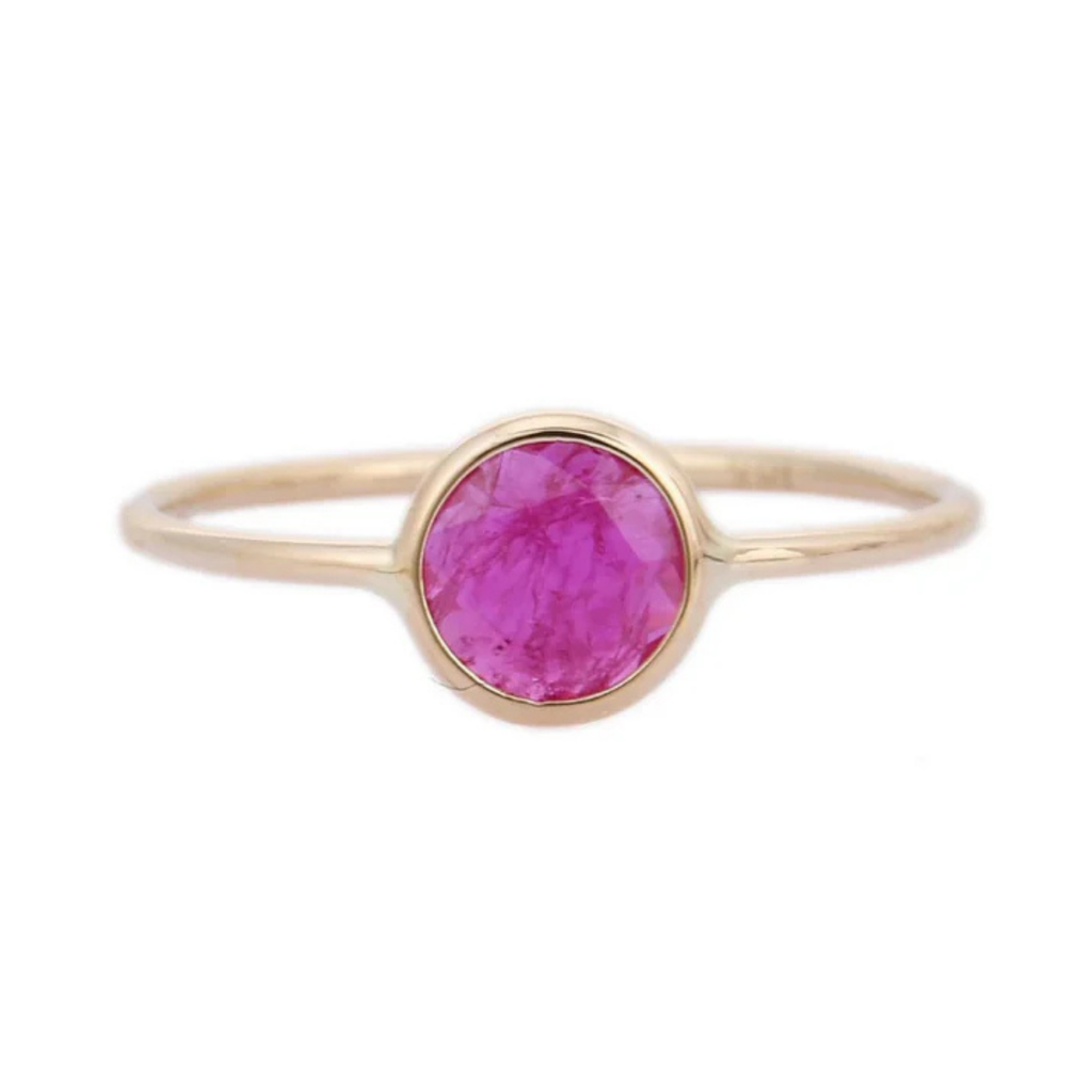 18K Yellow Gold Ruby Ring Image