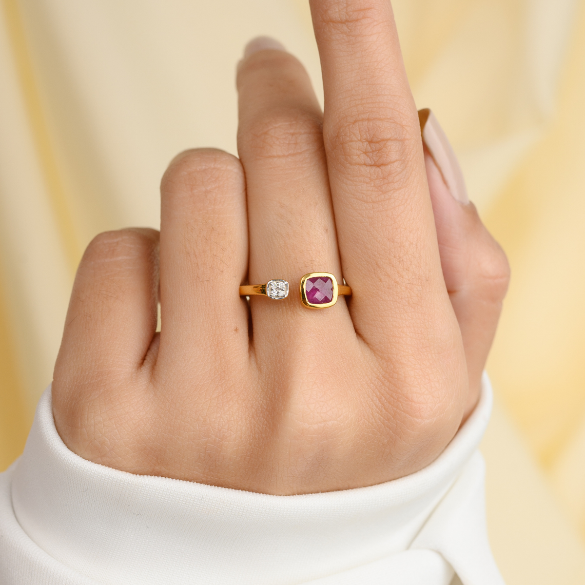 18K Yellow Gold Ruby Diamond Open Ring for Women - vrjewels-us