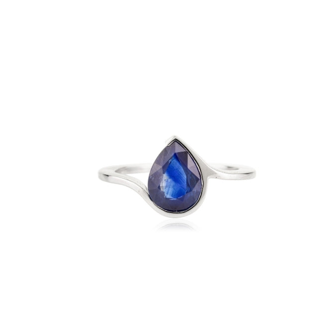18K Gold Pear Cut Blue Sapphire Solitaire Birthstone Ring