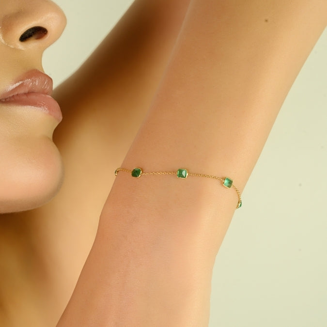 18K Gold Modern Emerald Station Chain Bracelet For Her