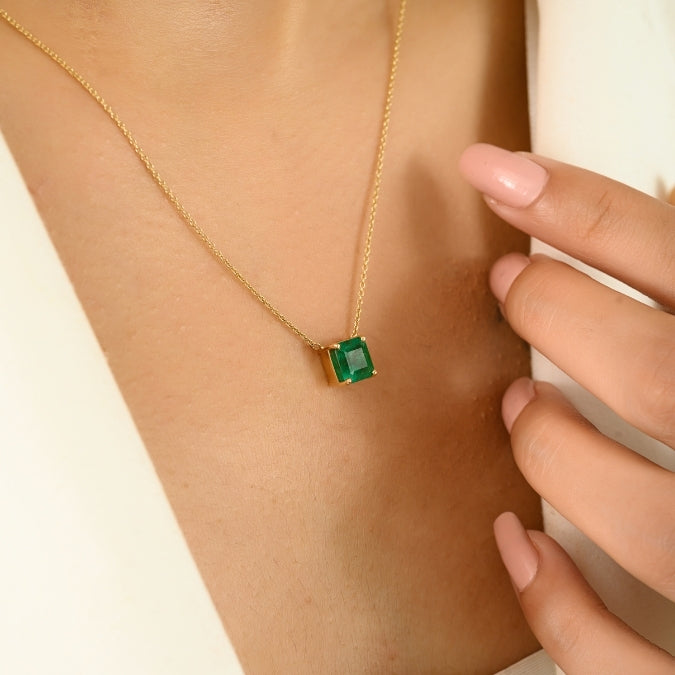 14K Gold Square Cut  1.51 ct Emerald Chain Necklace