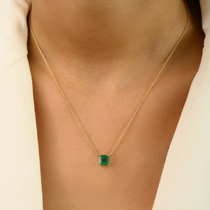 14K Gold Square Cut  1.51 ct Emerald Chain Necklace