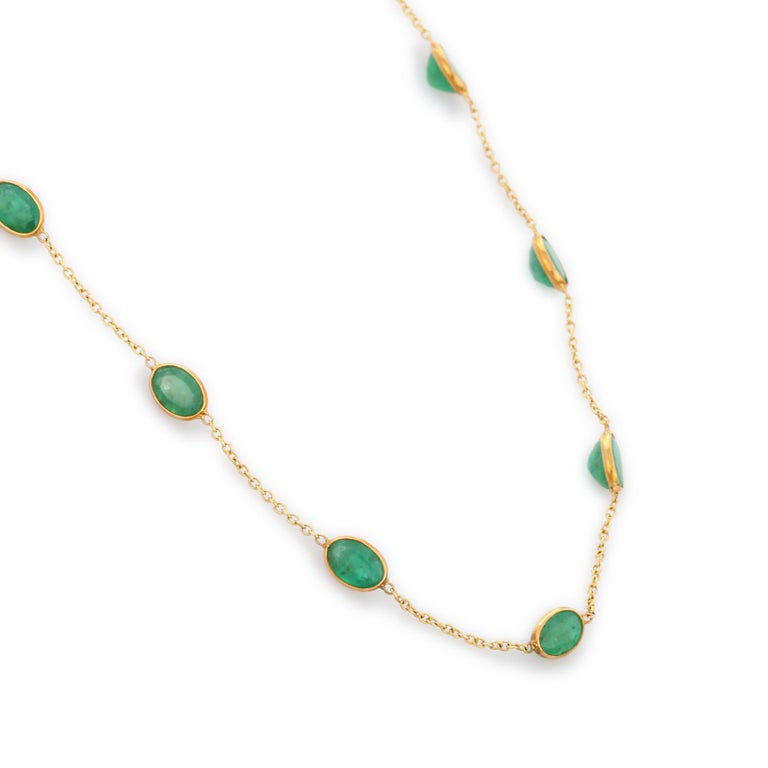 Modern 18K Yellow Gold Oval Cut 7.6 Ct Green Emerald Chain Necklace