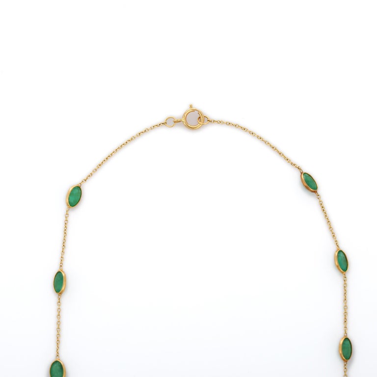 Modern 18K Yellow Gold Oval Cut 7.6 Ct Green Emerald Chain Necklace