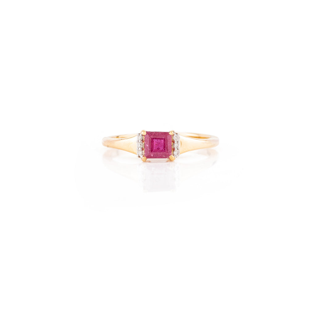 18k Genuine Ruby Diamond Engagement Ring Image