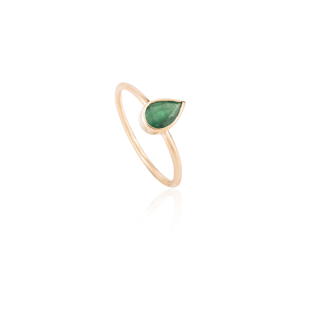 18k Yellow Gold Dainty Pear Cut Emerald Ring Image