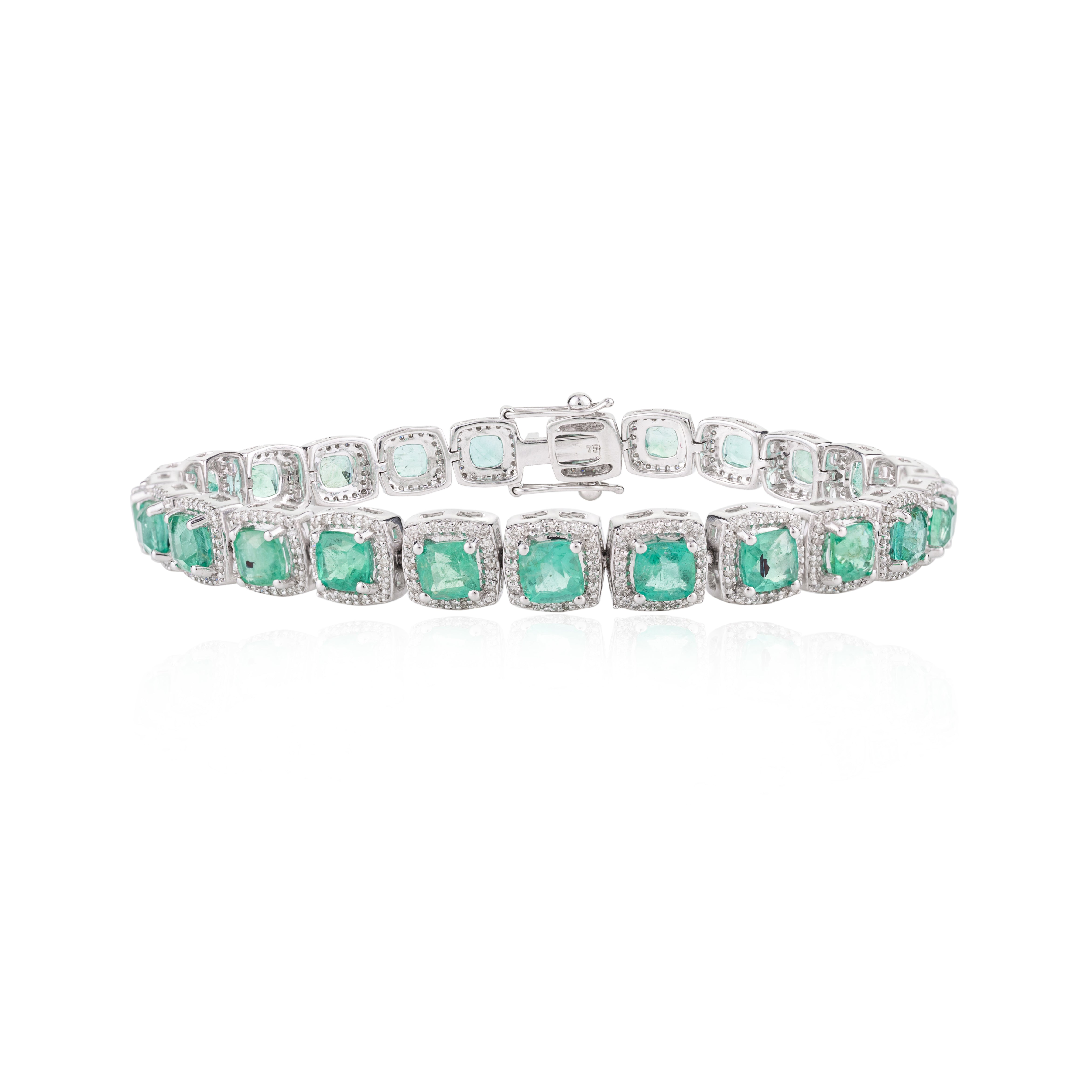 18K Gold Emerald Halo Diamond Tennis Bracelet