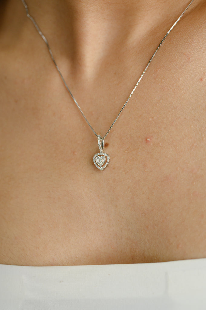 Heart Diamond Pendant In 18k Solid White Gold Image