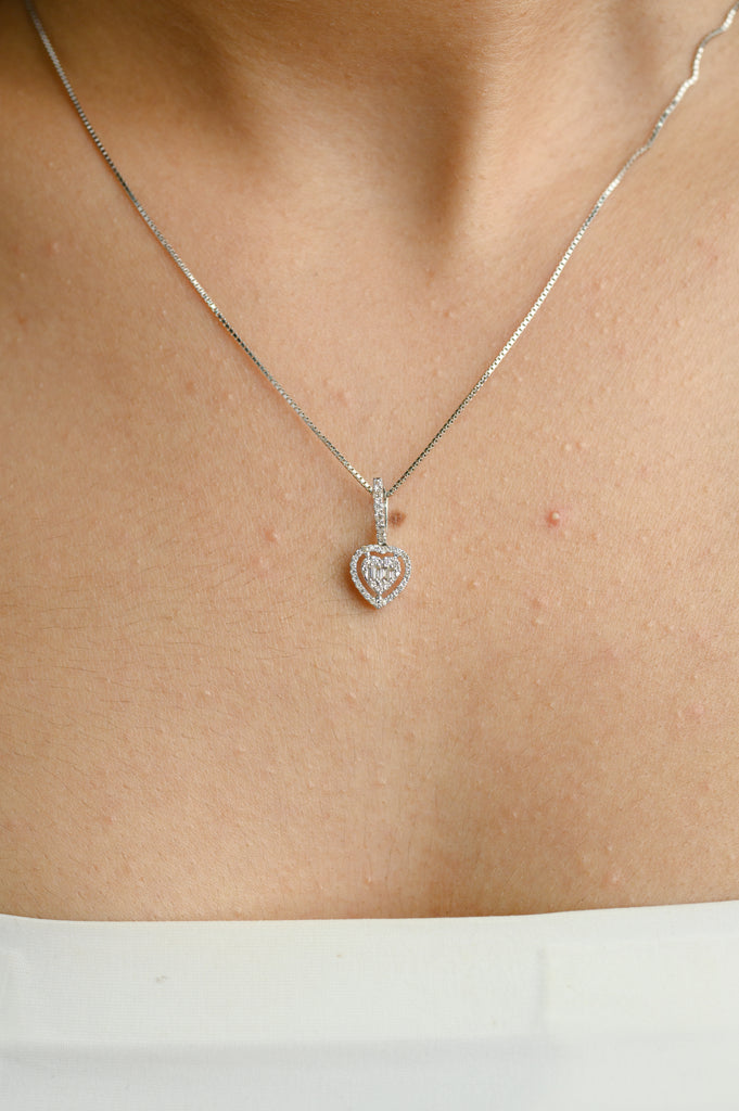 Heart Diamond Pendant In 18k Solid White Gold Image