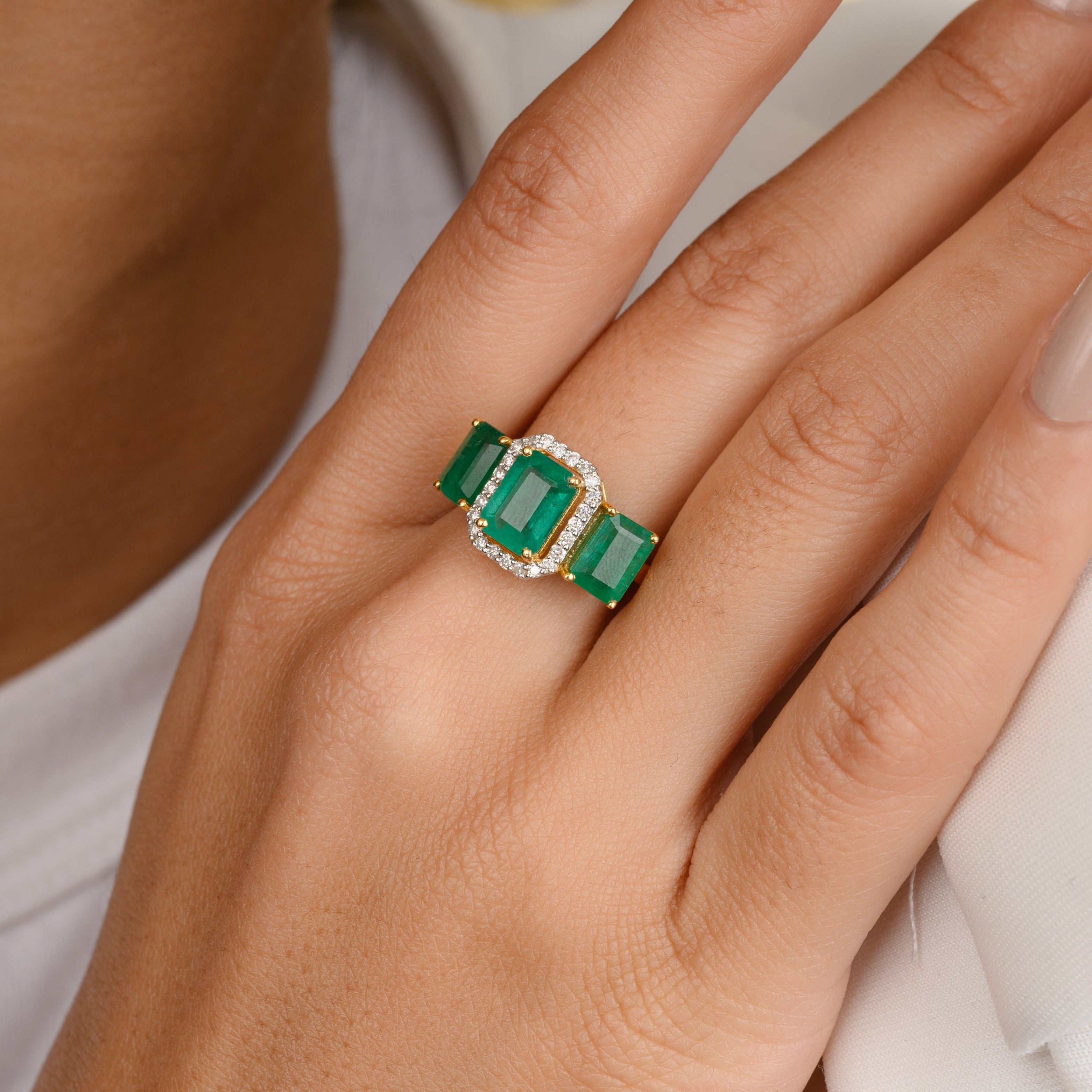 18K Gold Three Stone Emerald Diamond Ring