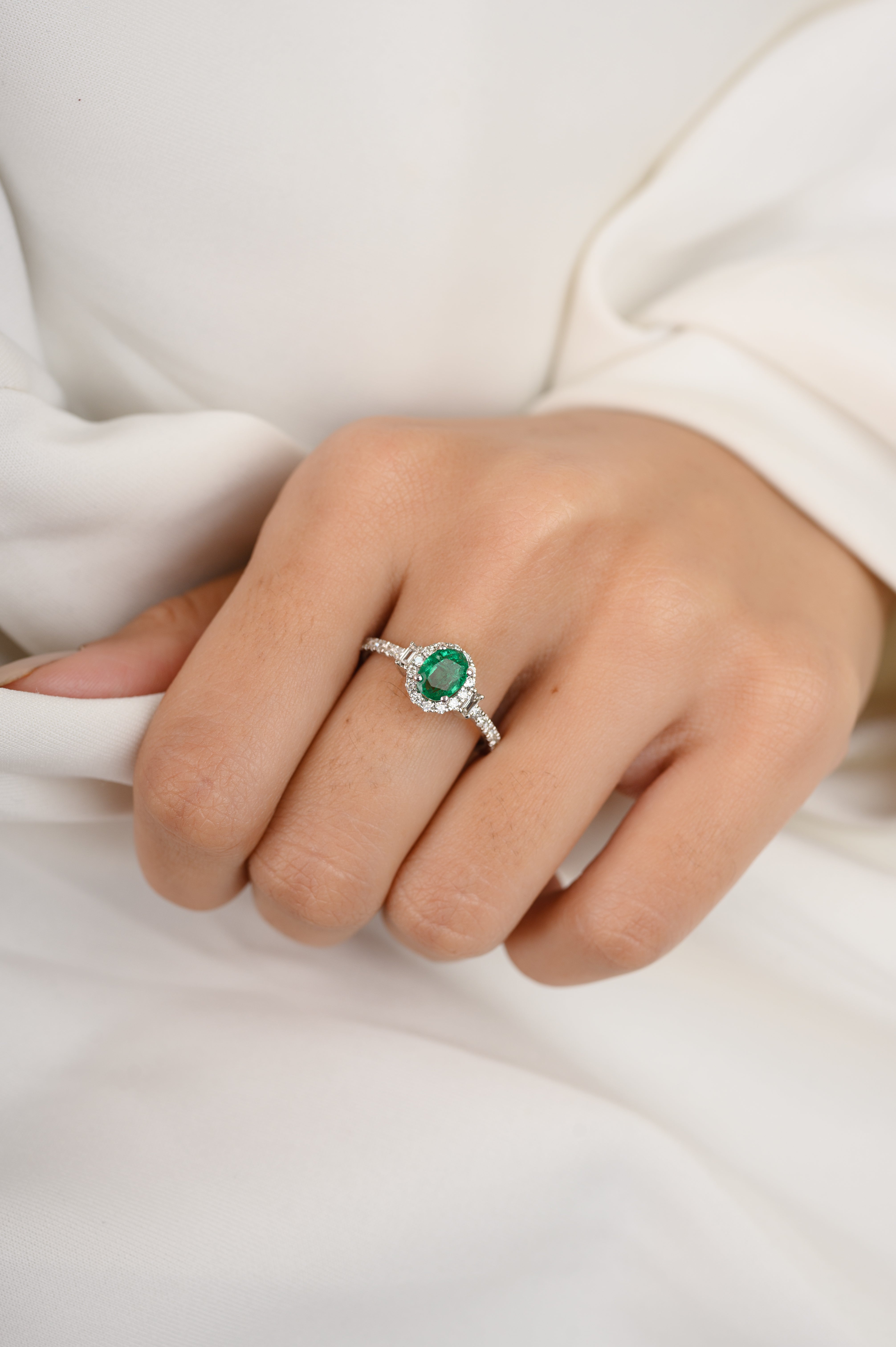18K Gold Emerald Diamond Statement Ring
