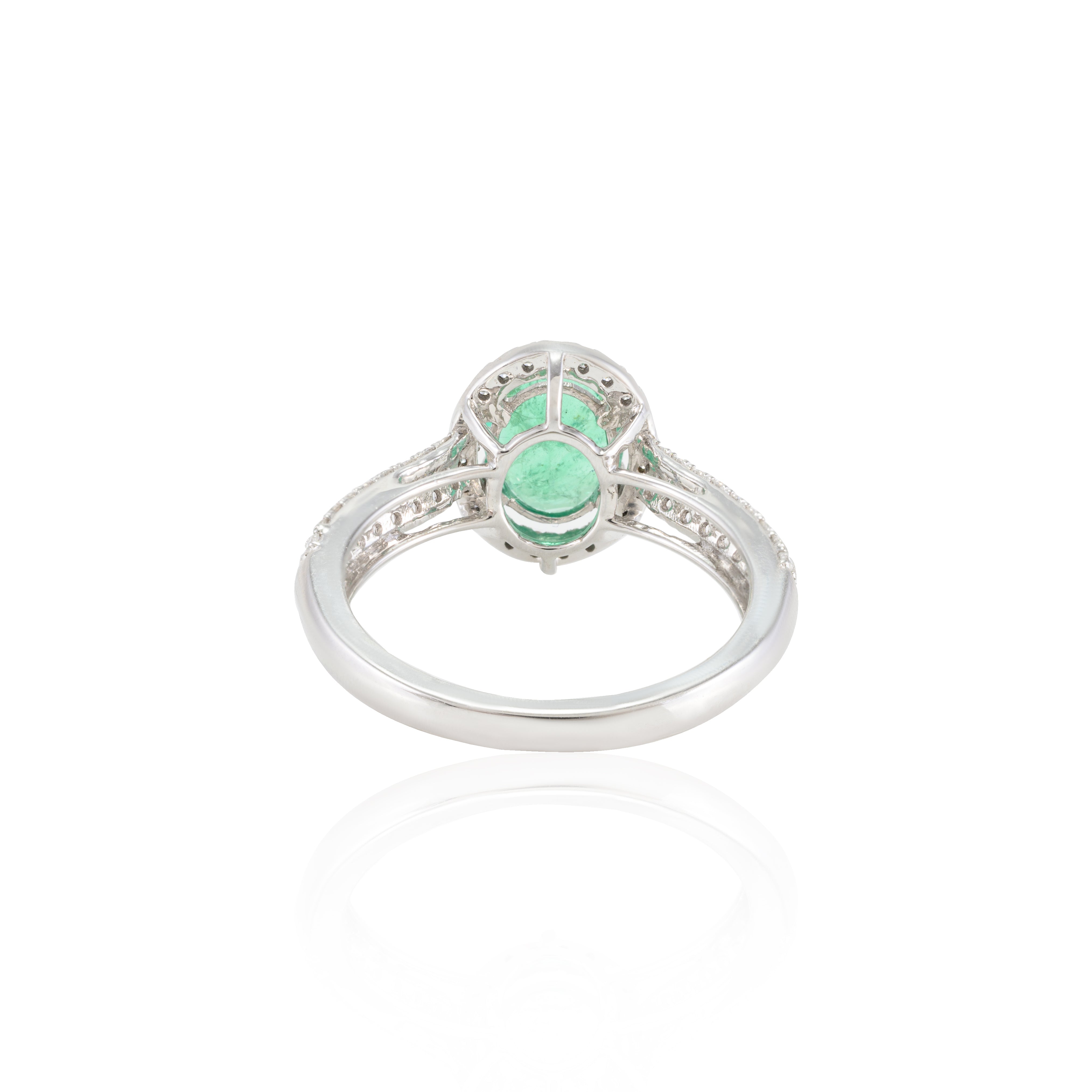 18K Gold Emerald Diamond Engagement Ring