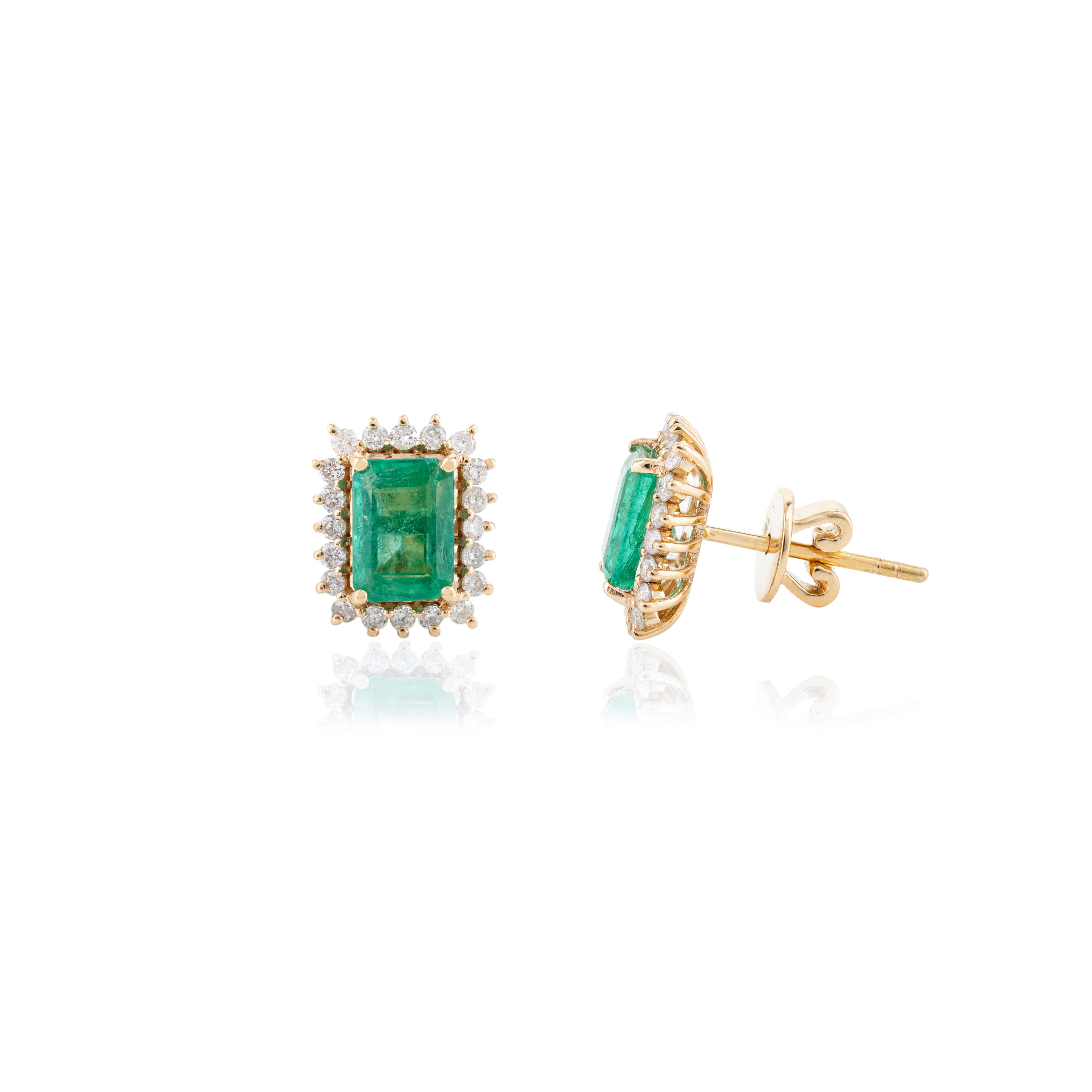 18K Gold Emerald Halo Diamond Stud Earrings