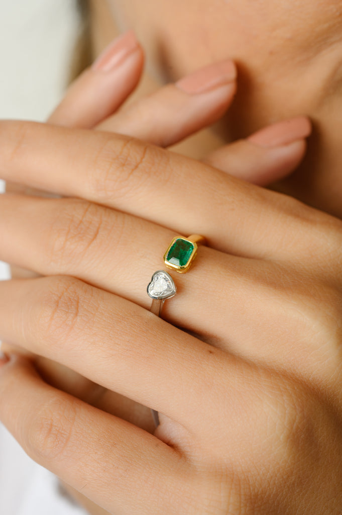 18K Gold Two Toned Emerald & Diamond Ring Image