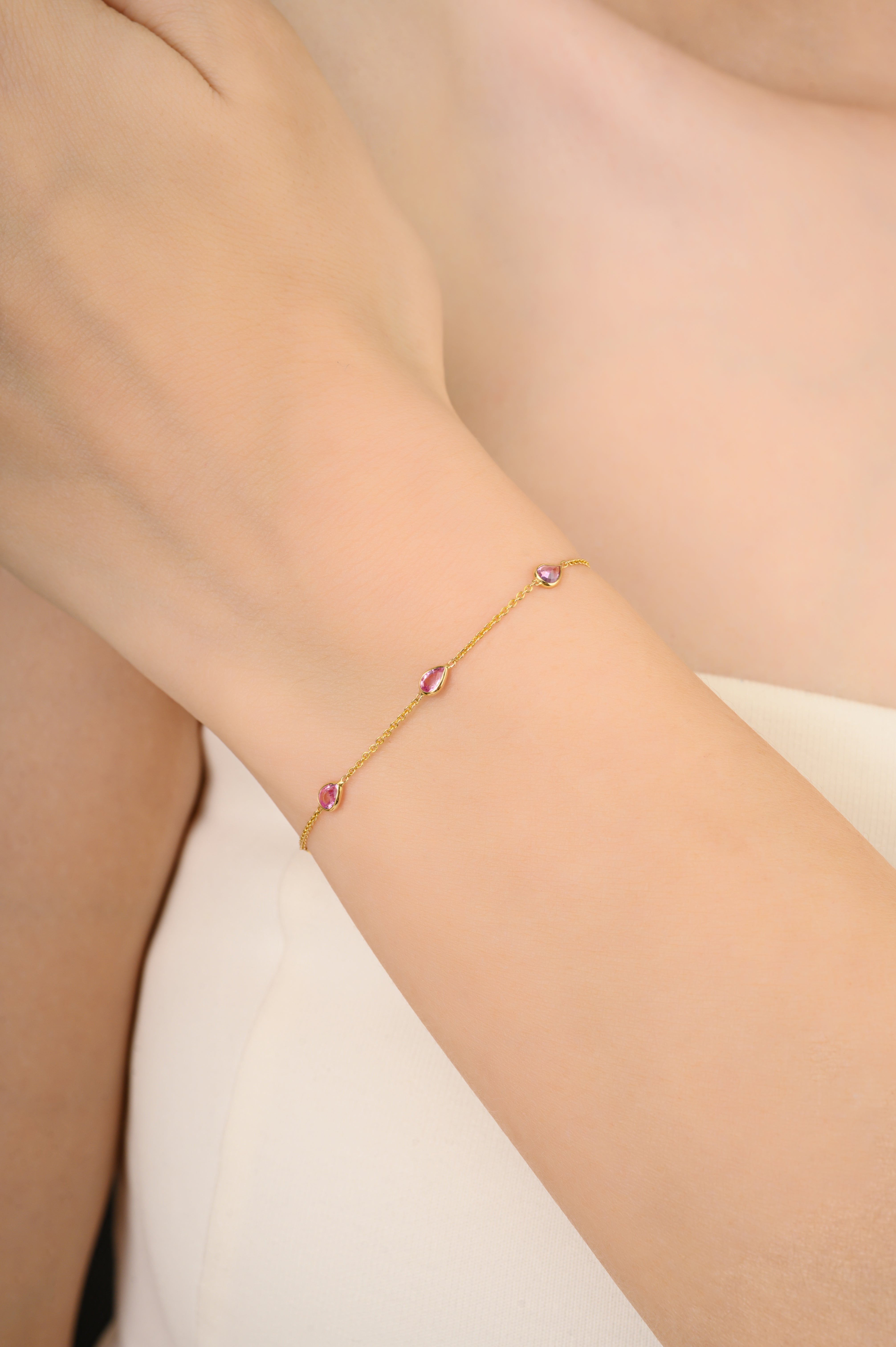 14K Modern 1 Carat Pink Sapphire Station Chain Bracelet