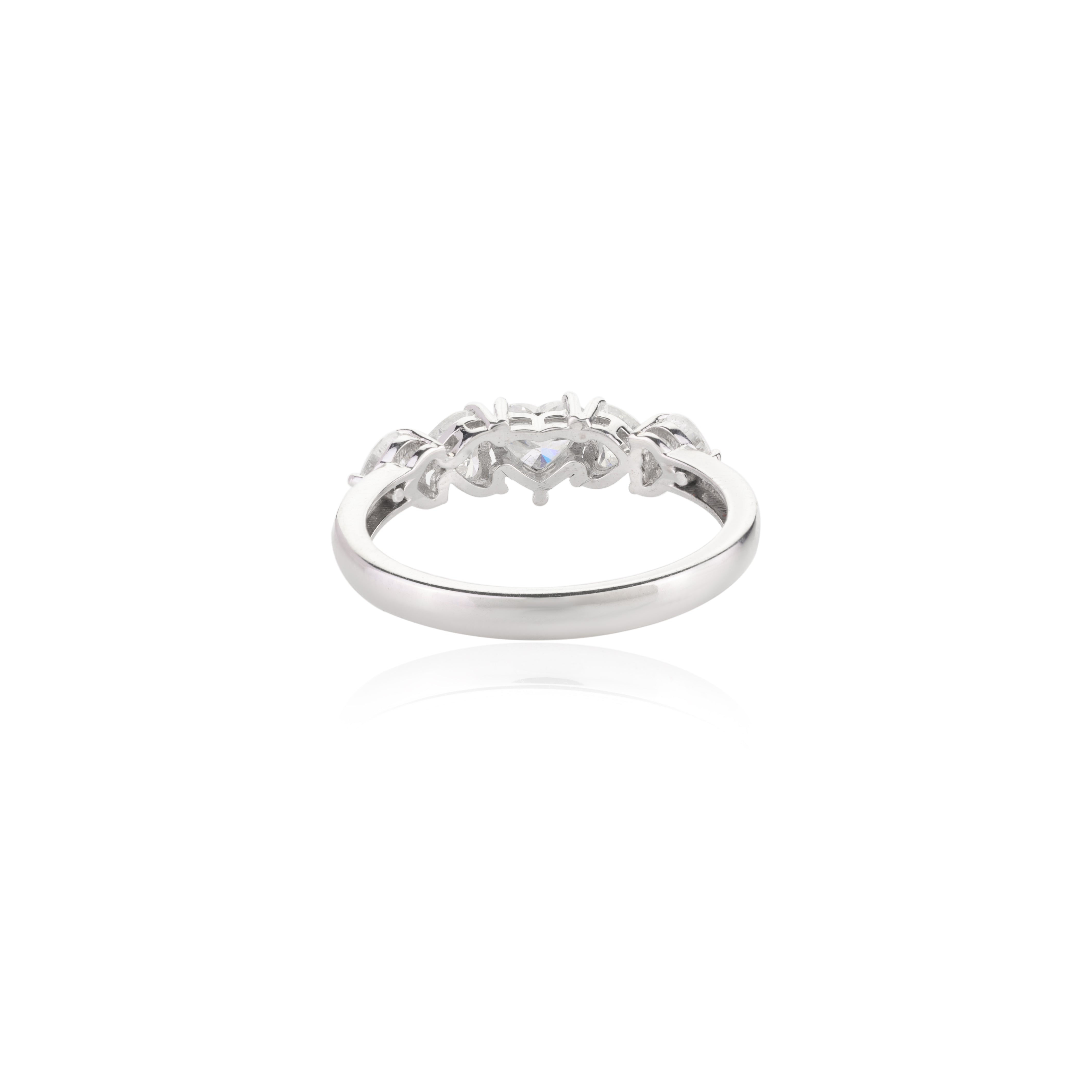 18K Gold Five Heart Diamond Wedding Ring