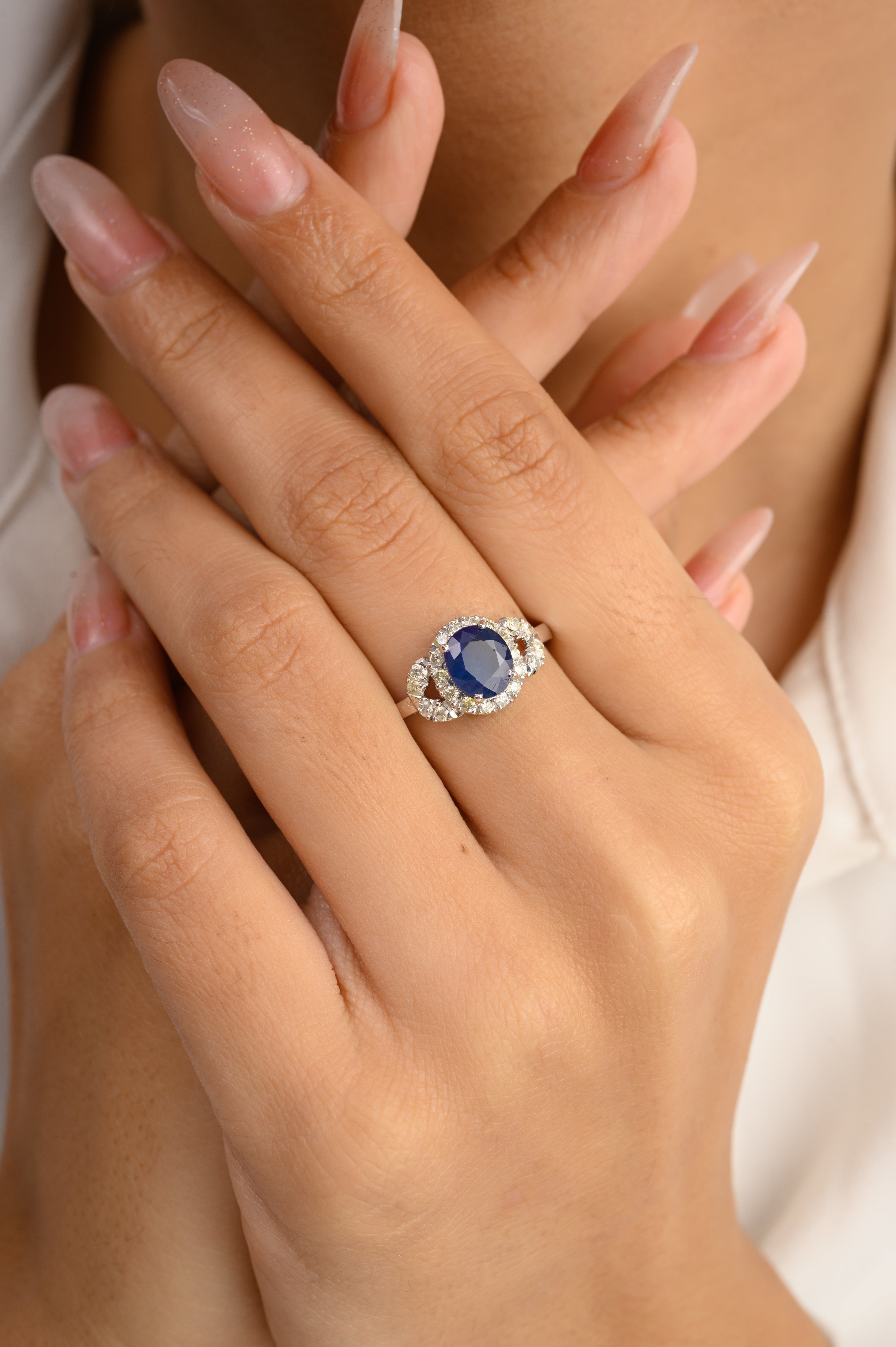 14K Solid White Gold Blue Sapphire Diamond Statement Ring
