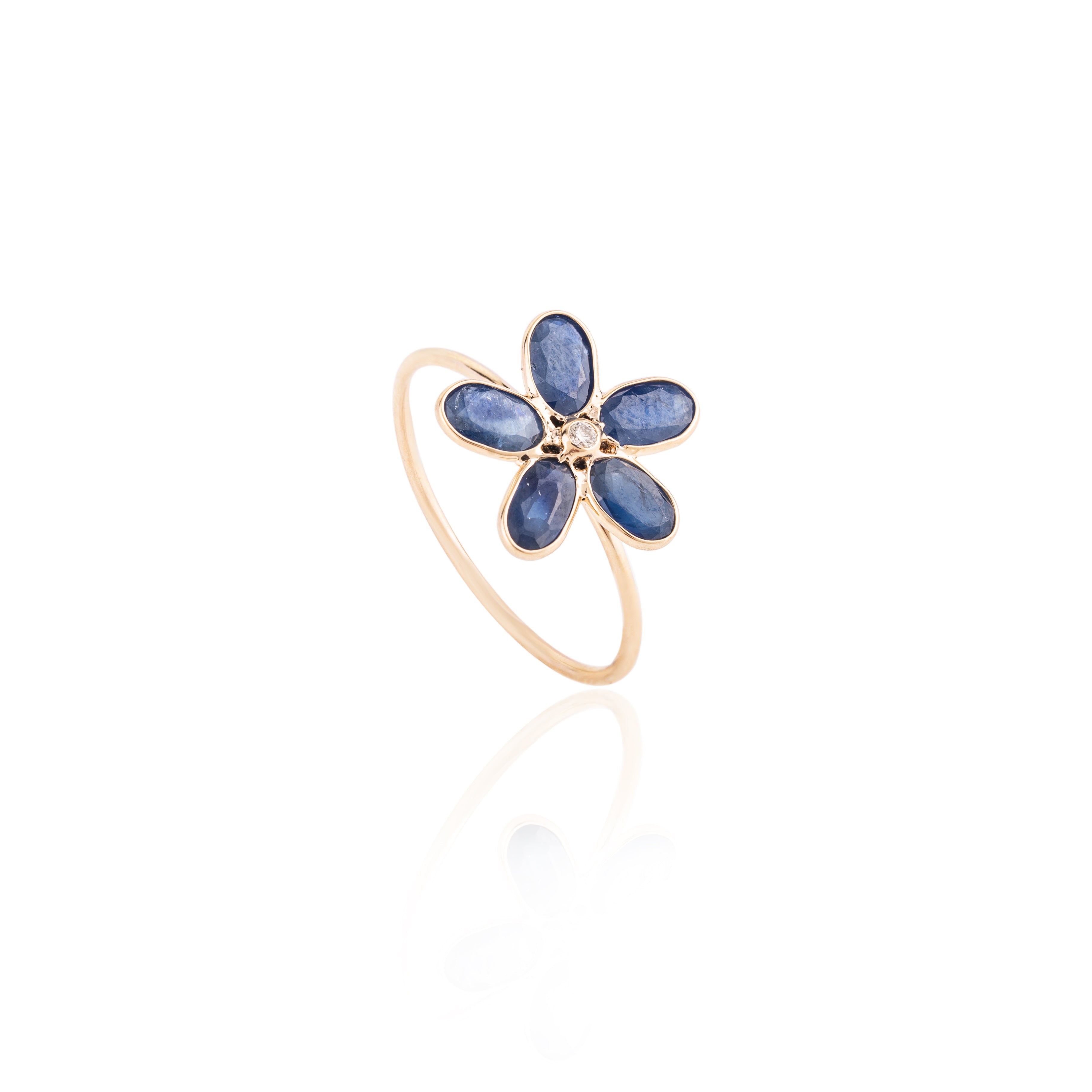 18K Gold Blue Sapphire Handmade Floral Ring