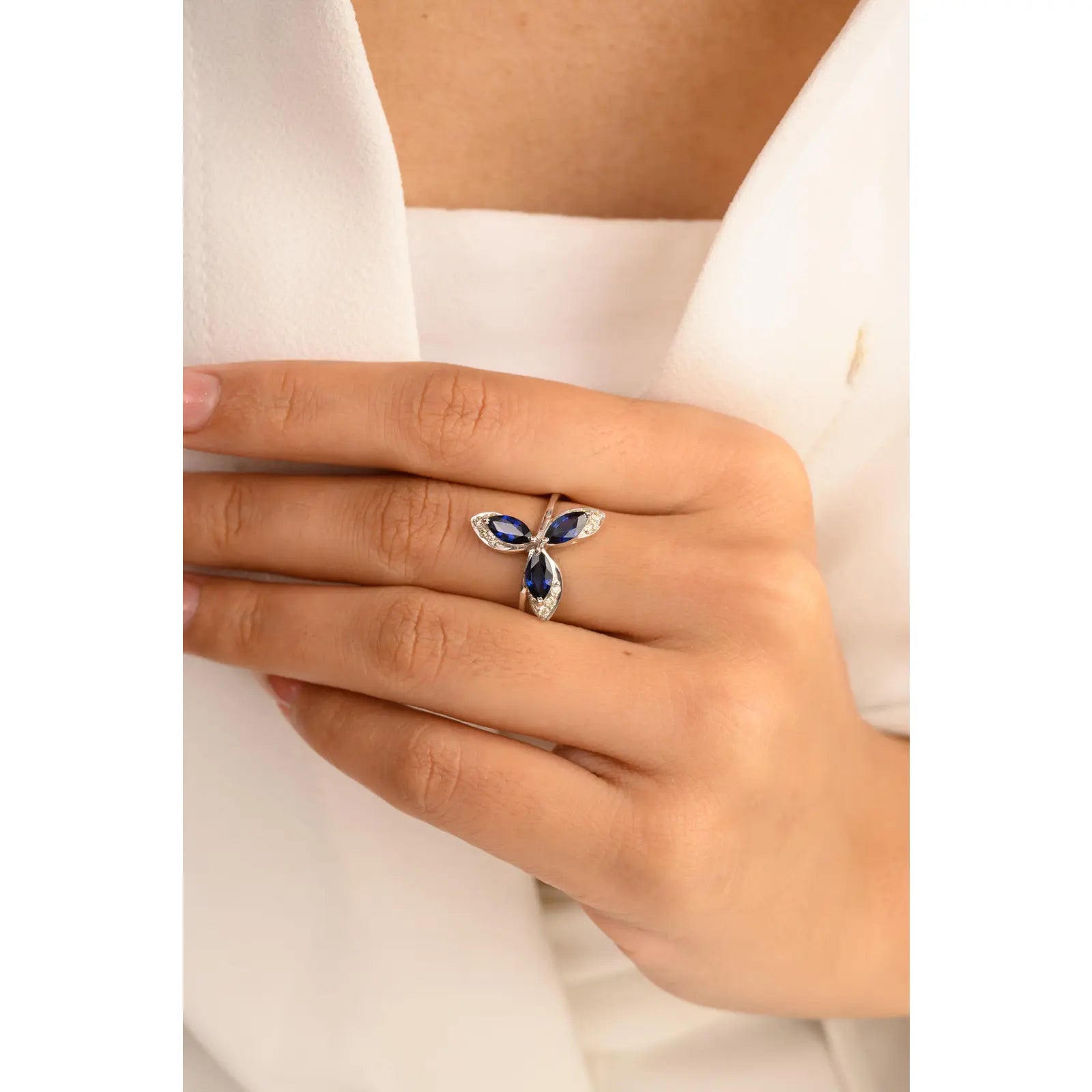 14K Solid White Gold Blue Sapphire Flower Ring