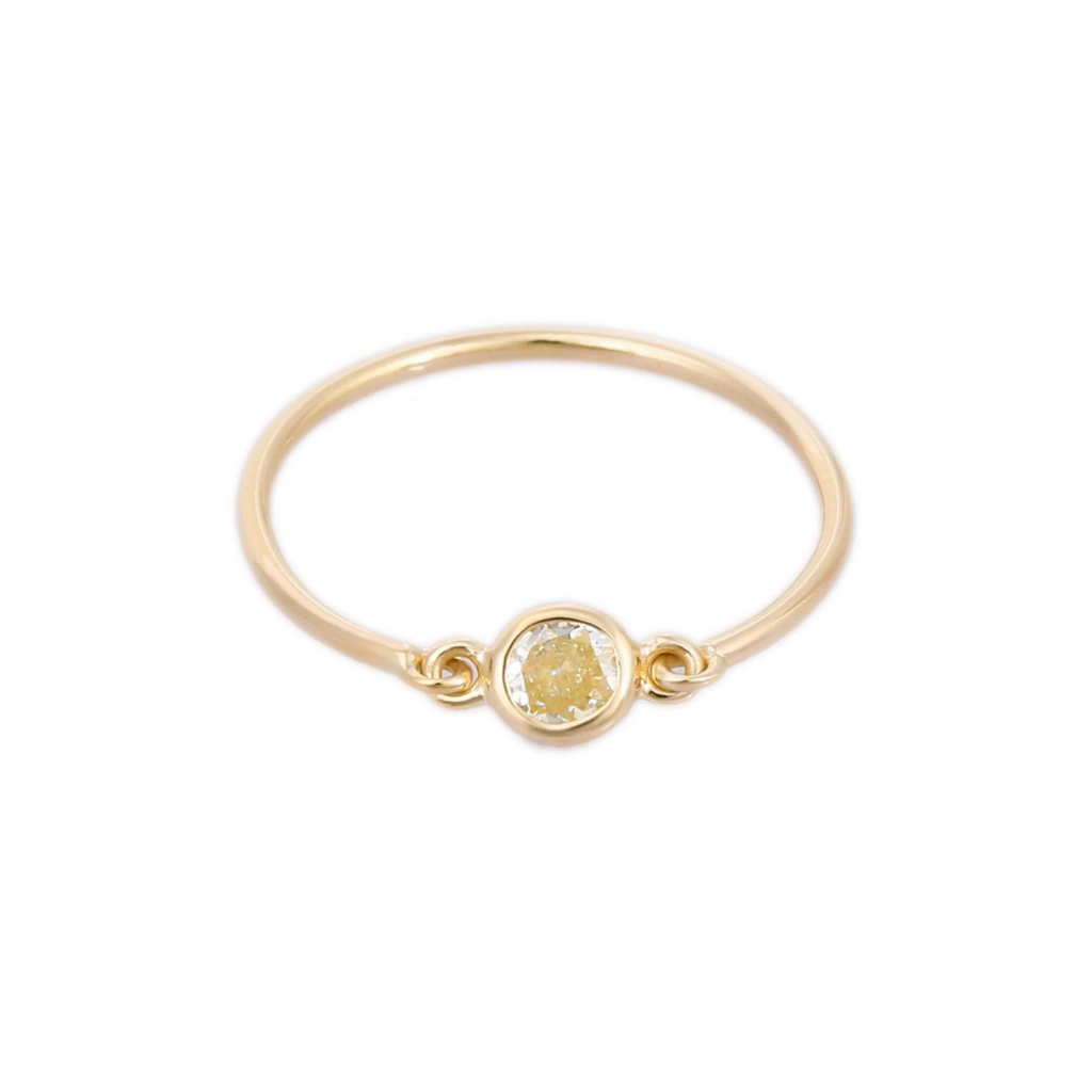 18K Yellow Gold Diamond Ring Image