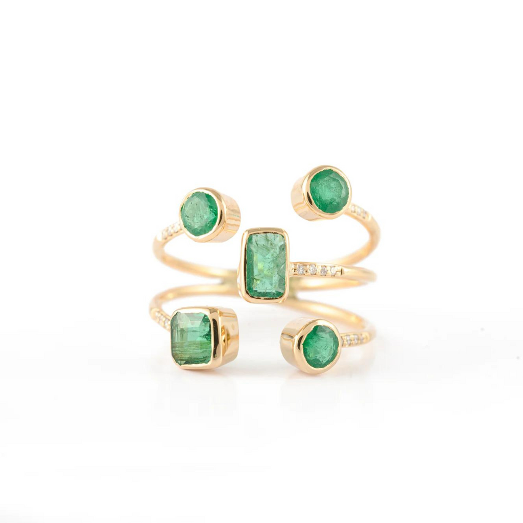 18K Yellow Gold Emerald Adjustable Ring Image