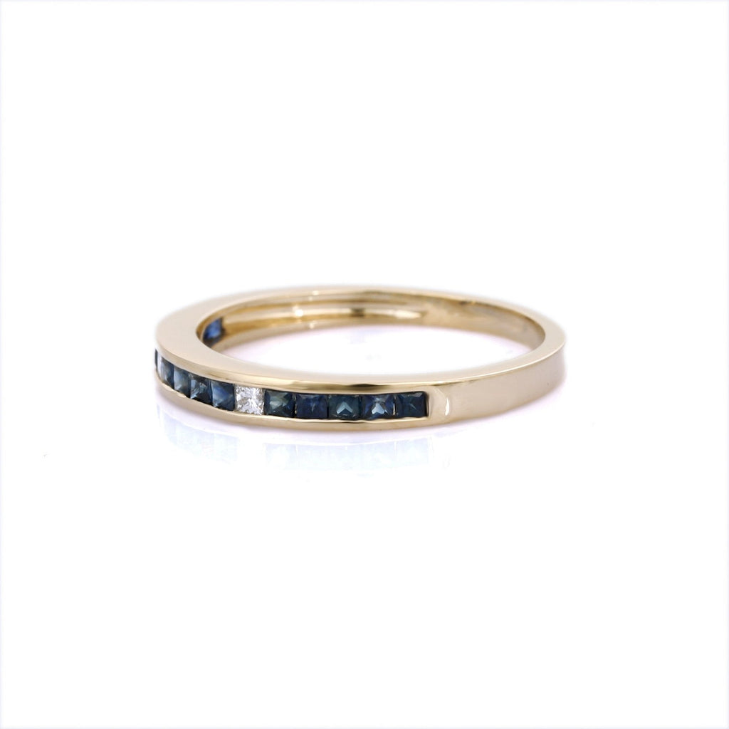 14K Gold Sapphire Band Ring Image