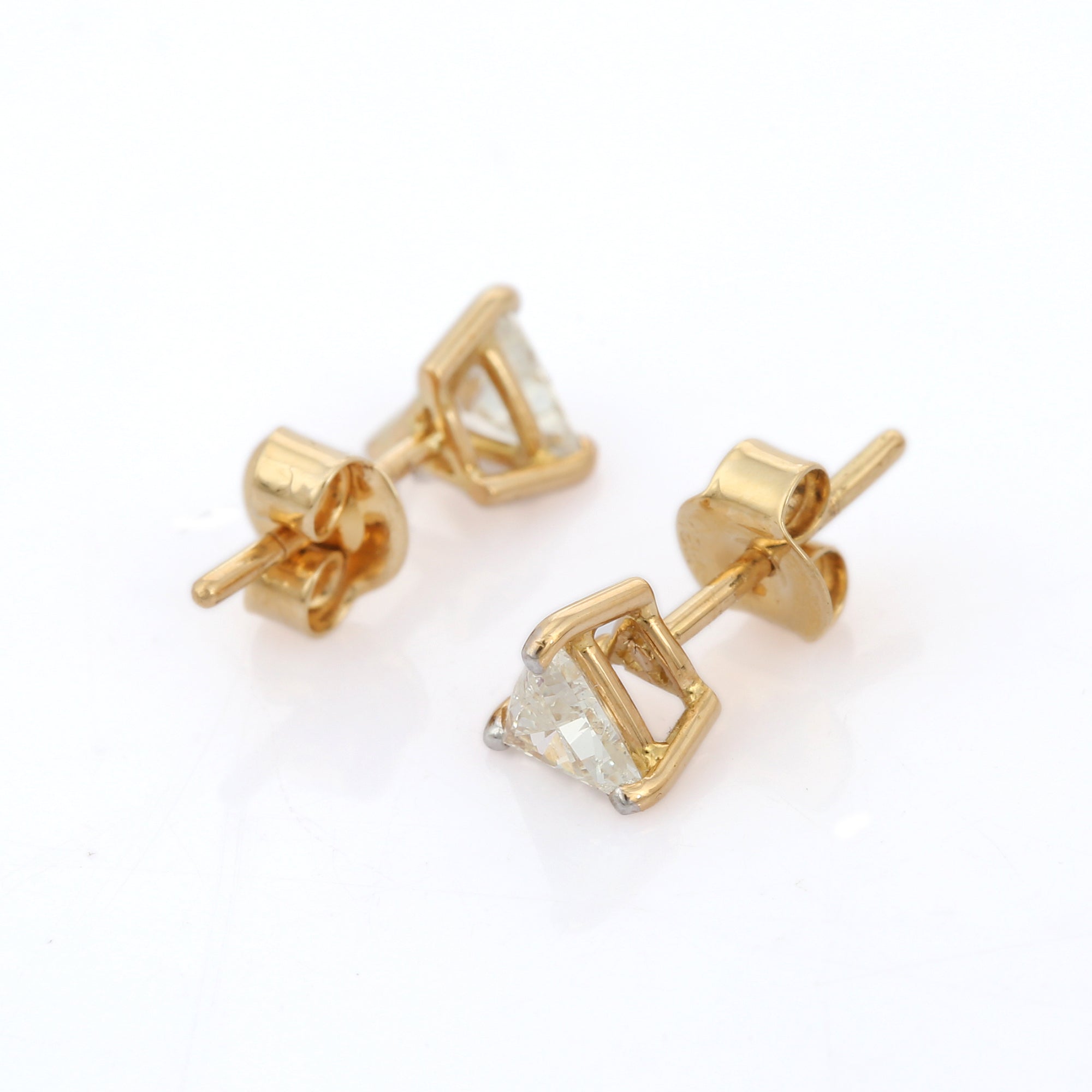 18K Gold Triangle Diamond Earrings - VR Jewels