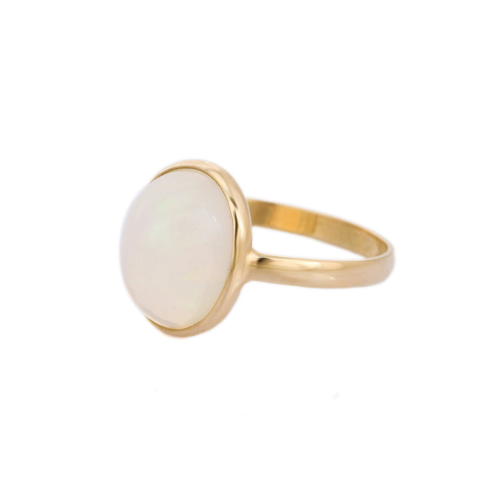 18K Yellow Gold Opal Ring Image